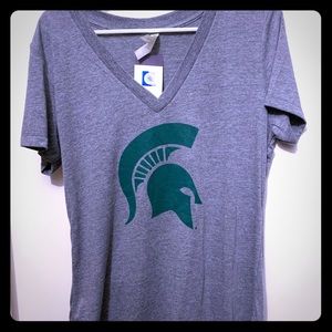 MSU women’s v-neck tshirt